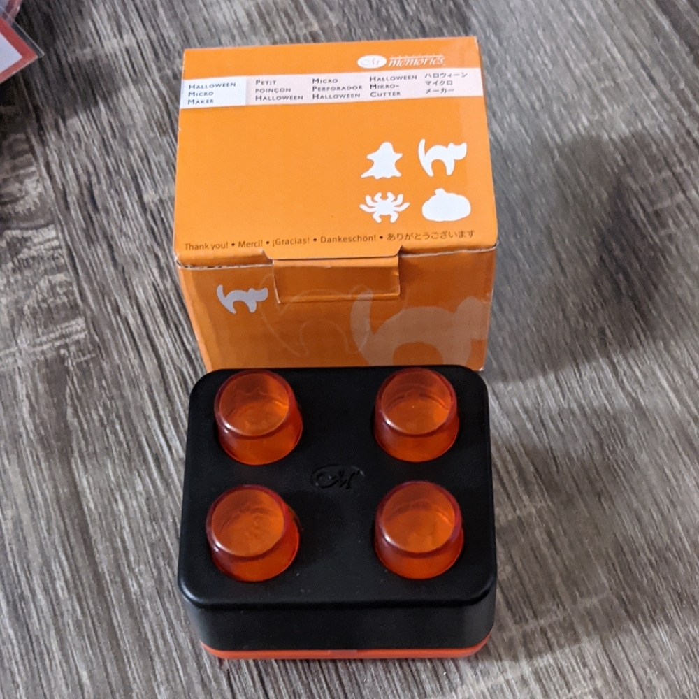 Vtg Creative Memories Paper Punch Micro Ghost Cat Spider Pumpkin Shapes New